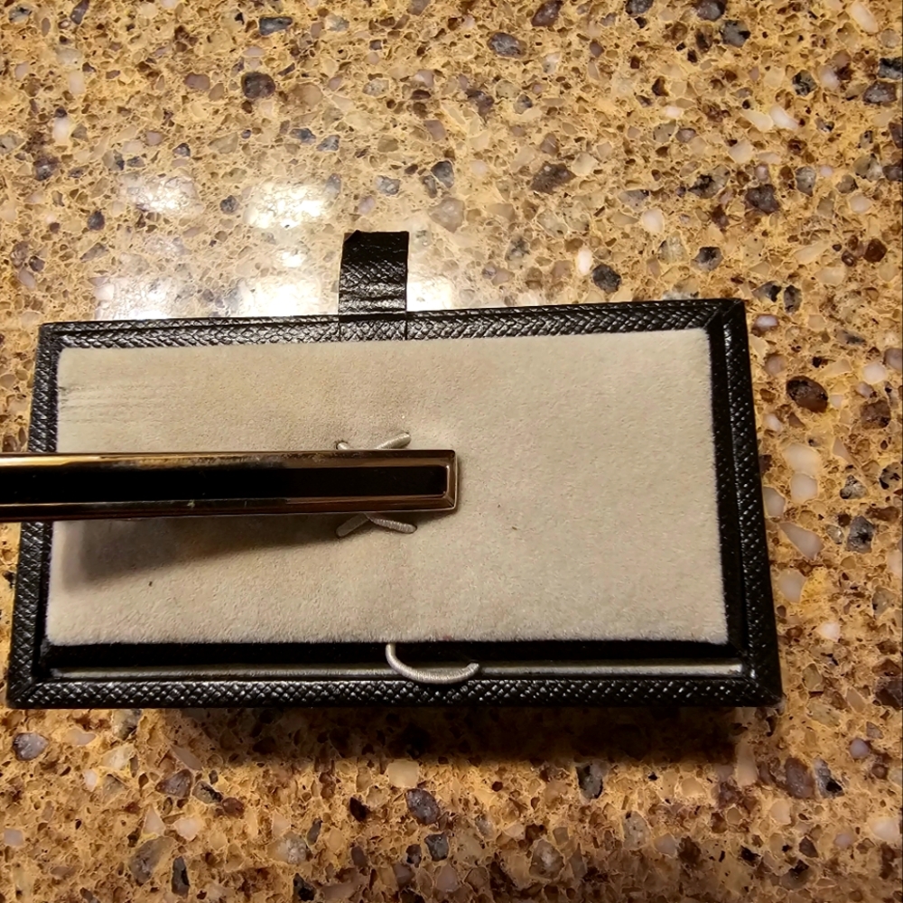 Mens tie clip
